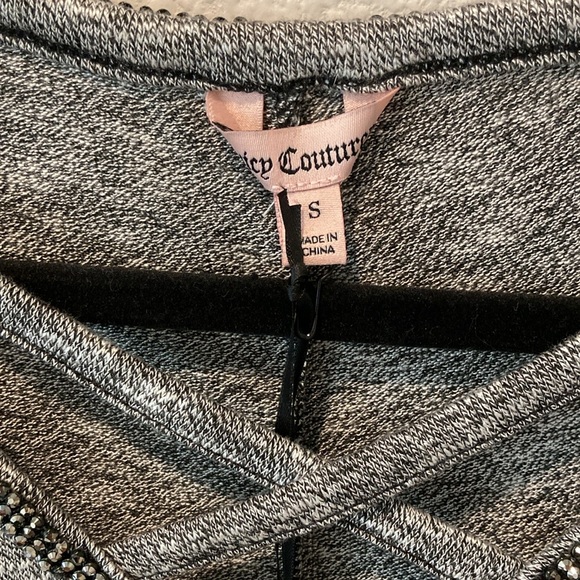 New Juicy Couture Embellished Deep V Strappy Tee - Picture 2 of 5